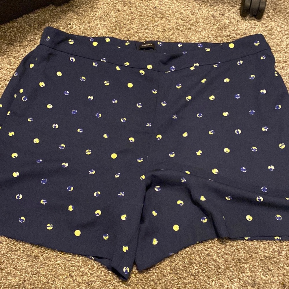 Halogen Shorts. NWT